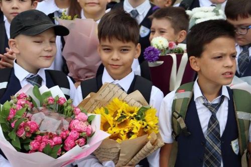 Лаеш районы лицейчылары яңа уку елын каршы алды