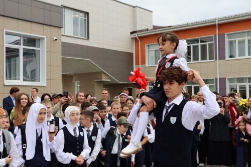 Лицеисты Лаишевского района встретили новый учебный год