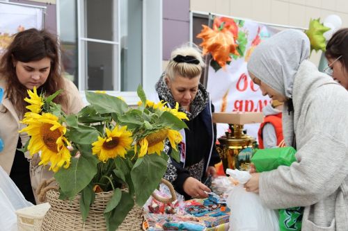 В Лаишевском районе провели ярмарку, которая согрела сердца