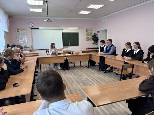 Представители республиканского центра «Навигатор» собрали мнения лаишевских подростков