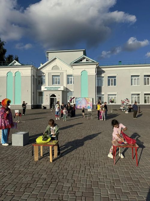 Нескучный старт: как в Никольском СДК зарядили школьников энергией перед учебным годом