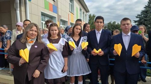 Новый учебный год в Лаишевском районе начался с торжественной линейки