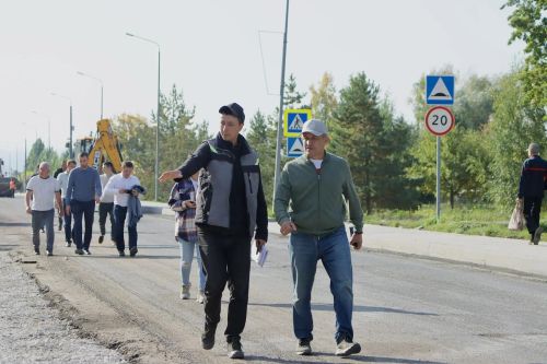 Глава Лаишевского района Ильдус Зарипов проверил ремонт улицы Лебедевой