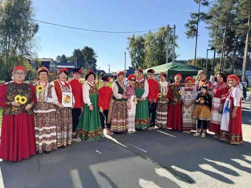 Лаеш артистлары «Мудрая река» бәйгесеннән җиңүләр һәм җылы хәйрия миссиясе белән кайтты