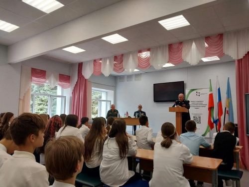 Подростков Лаишевского района учили распознавать угрозы