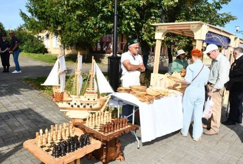 Лаешлылар туган шәһәрләре нигезләнүгә 469 ел тулуны бәйрәм итә
