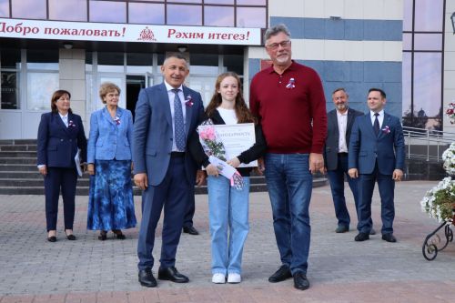 В рамках благотворительной акции наградили олимпиадников Лаишевского района