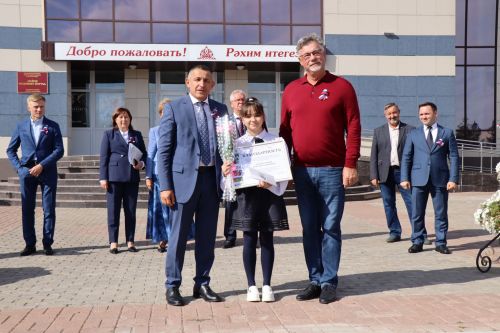 В рамках благотворительной акции наградили олимпиадников Лаишевского района