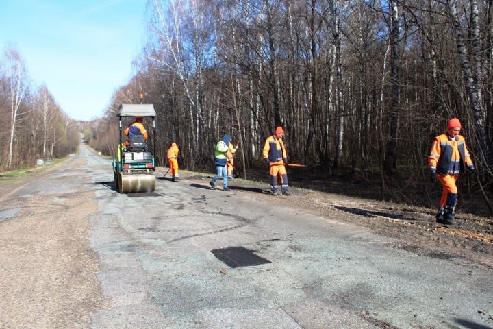 Идет ремонт Чирповской дороги