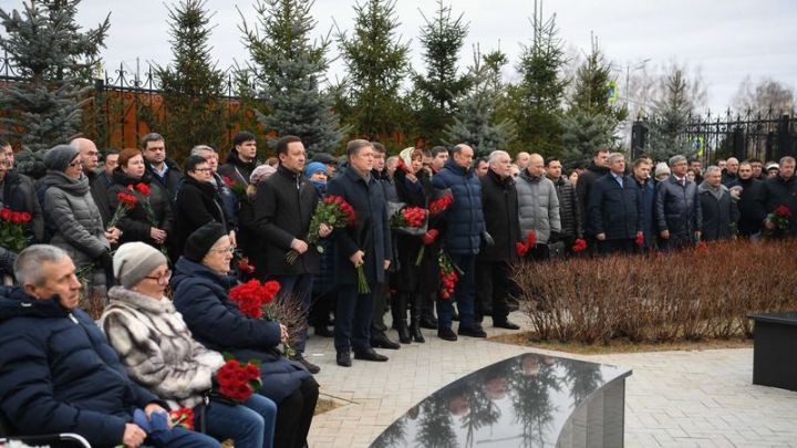 Сегодня вспоминали жертв авиакатастрофы самолета «Боинг-737», который рухнул пять лет назад в международном аэропорту «Казань»
