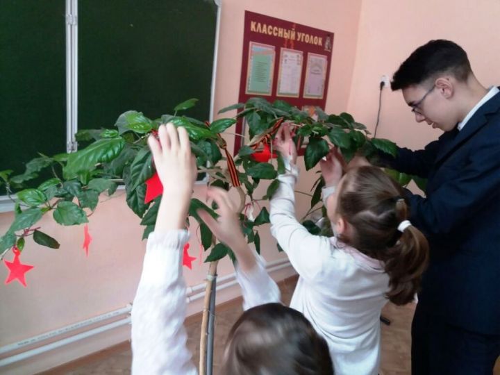 Учащиеся Лаишевского района готовятся ко Дню Победы. Часть 1.