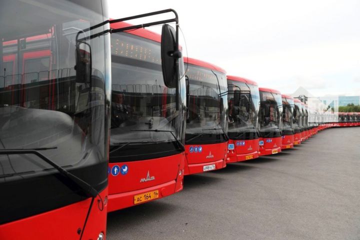 В Казани после футбольных матчей зрителей будут развозить 400 автобусов и 20 трехсекционных трамваев