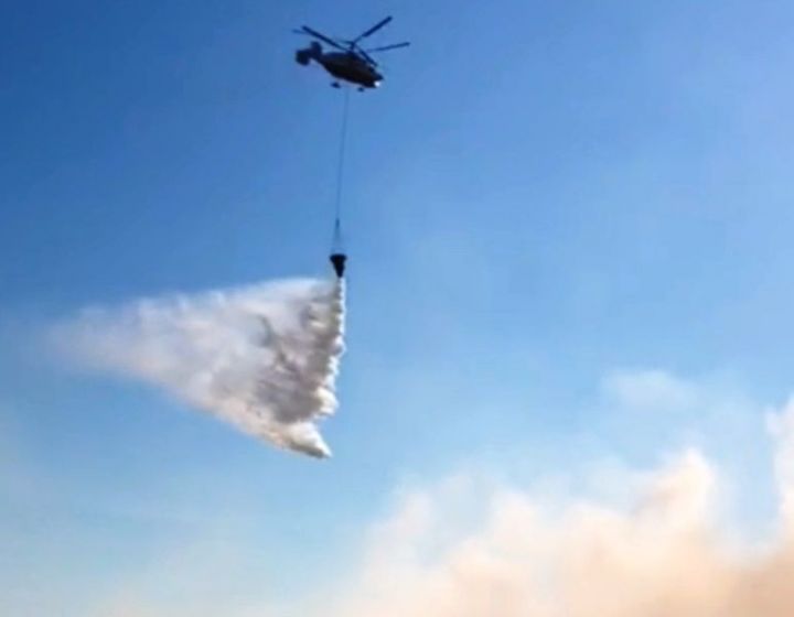 Пожар в Лаишевском районе тушили с вертолета