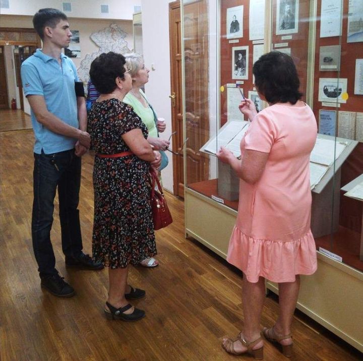 Музей Лаишевского края посетили потомки знаменитого благотворителя