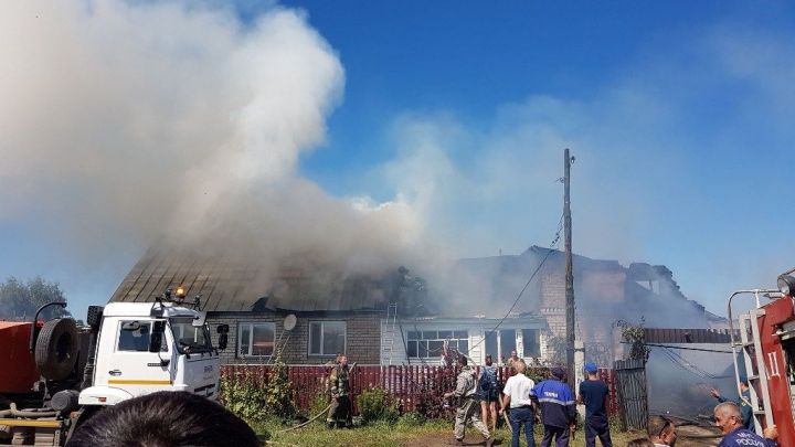В Лаишеве произошел пожар в жилом доме