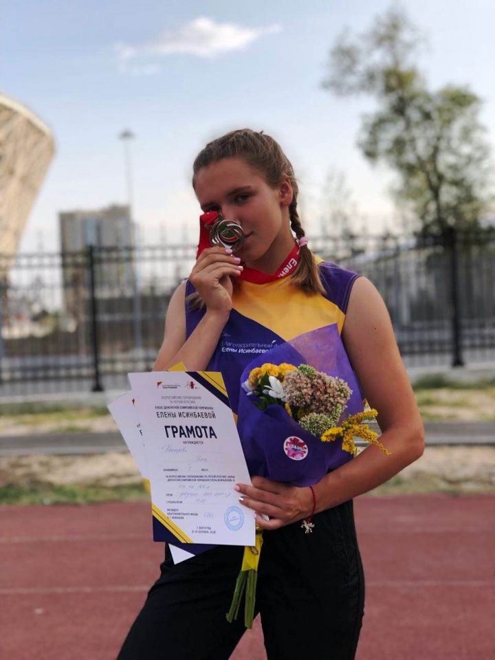 Инга Комарова завоевала серебро на ЧР