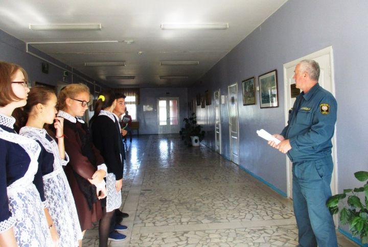 Среди учащихся Лаишевского района ведется профилактика по пожарной безопасности