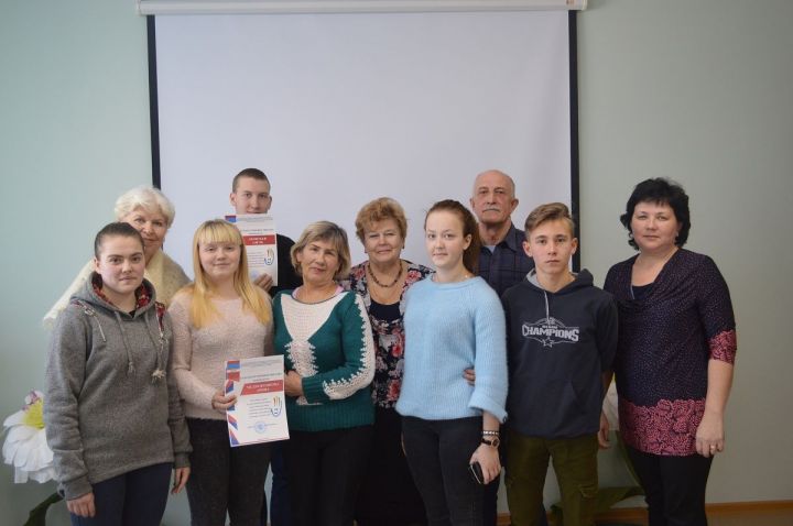 Лаишевские волонтеры отметили День Российского студенчества
