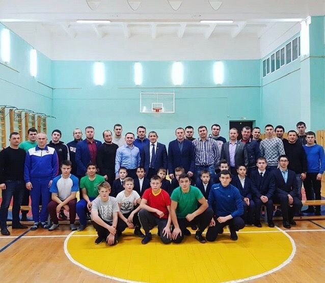 Ильдус Зарипов обсудил проблемы спорта в Лаишевском районе