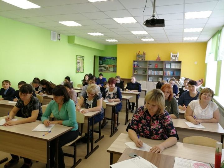 В школах Лаишевского района можно было написать Большой этнографический диктант