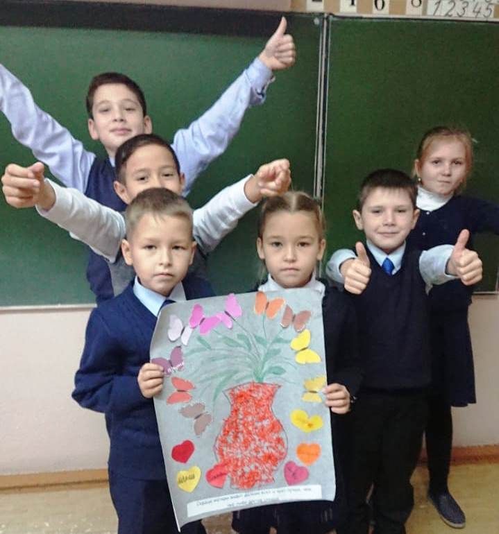 Дети Лаишевского района дарят подарки свои мамам