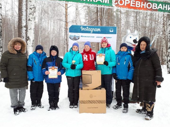 Команда Лаишевского детского дома успешно выступила на республиканских лыжных гонках
