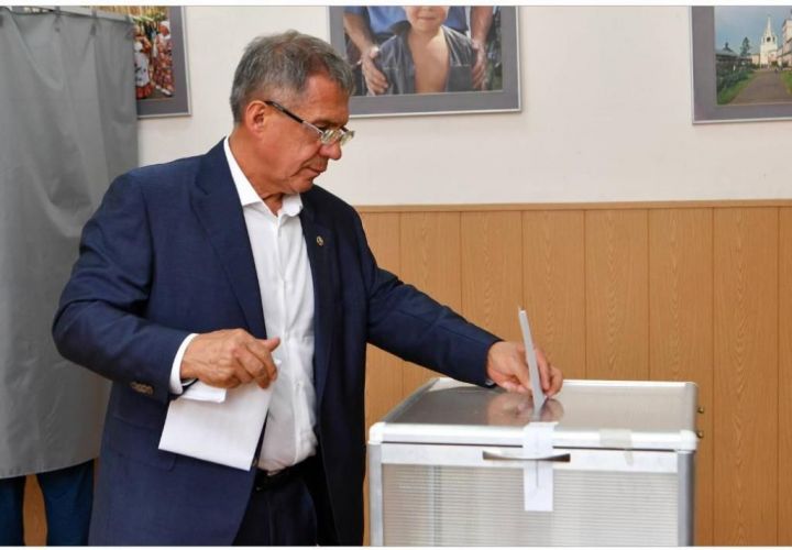 Рустам Минниханов стал участником предварительного голосования «Единой России»
