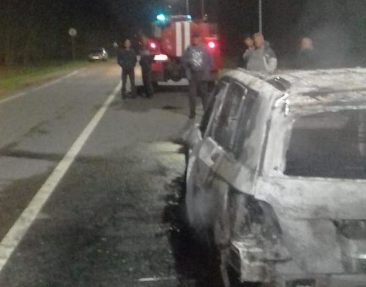 В Лаишевском районе на трассе сгорел автомобиль