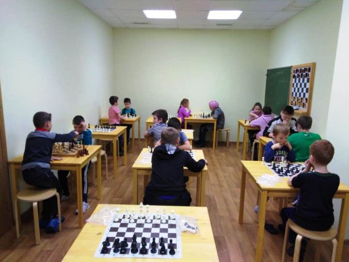 Юные шахматисты Лаишева сражались за победу
