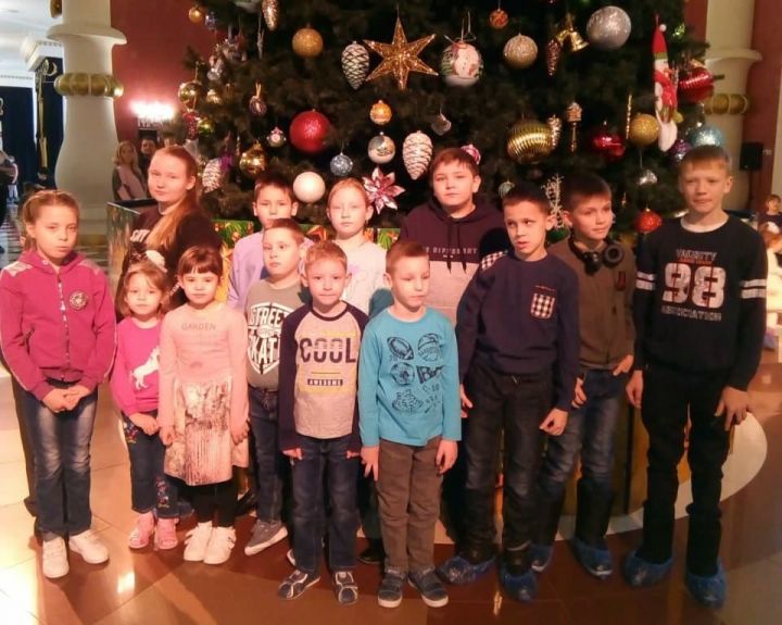 Воспитанники Лаишевского детского дома побывали в театре