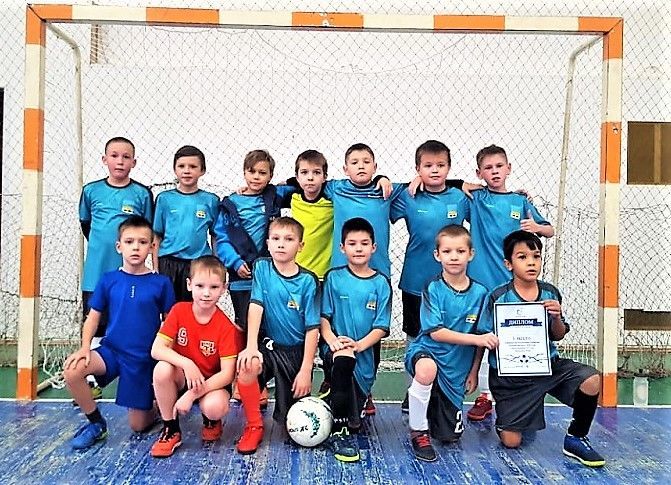 Лаишевцы победили в зональном первенстве по мини-футболу