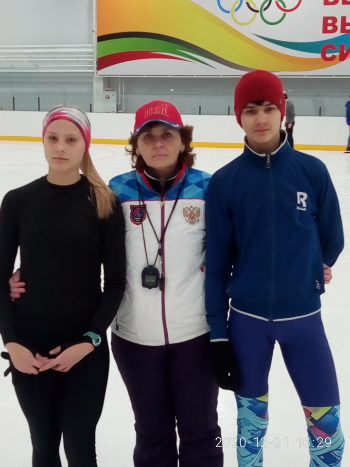 Лаишевские конькобежцы приняли участие в Межрегиональных соревнованиях.