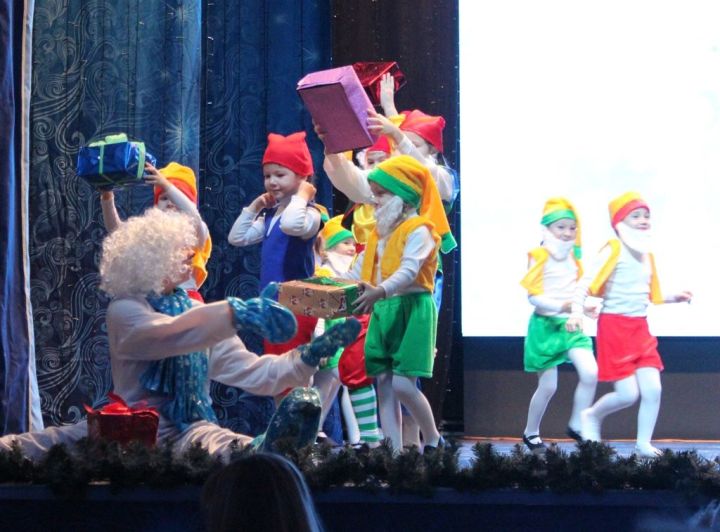 Дети Лаишевского района отправились в новогоднее путешествие