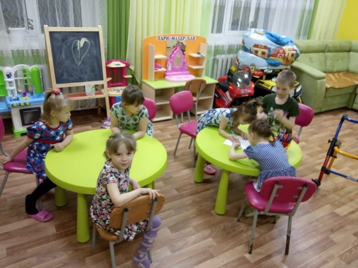 Как воспитанники Лаишевского детского дома проводят время в режиме самоизоляции. Часть 3