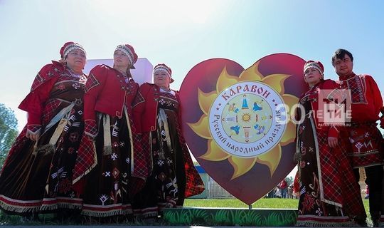 «Ложкины посиделки», «Ворожея», резиденты «Пелагеи»: что ждать от фестиваля «Каравон» в этом году