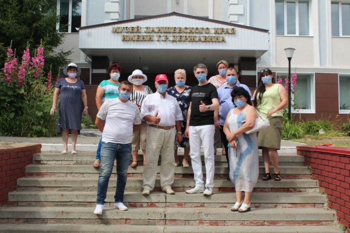 Лучших страховых агентов наградили поездкой в Лаишево