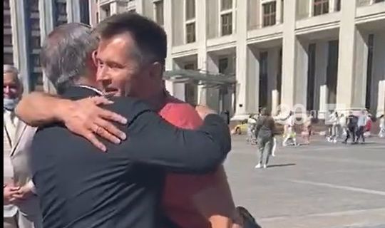 Алексей Немов и Рустам Минниханов повстречались на Красной площади