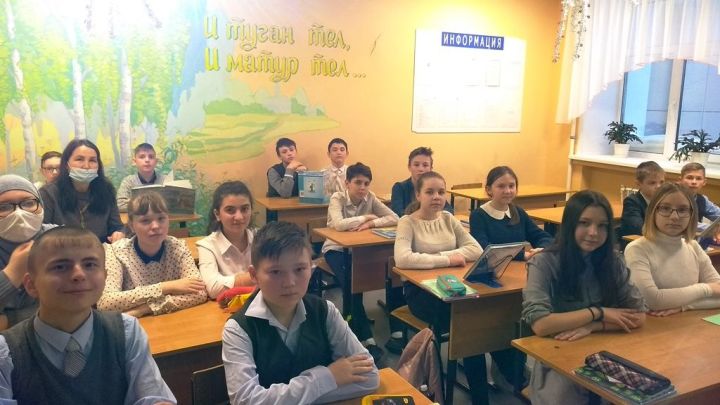 Школьникам Лаишевского района представили бестселлеры советской детской литературы