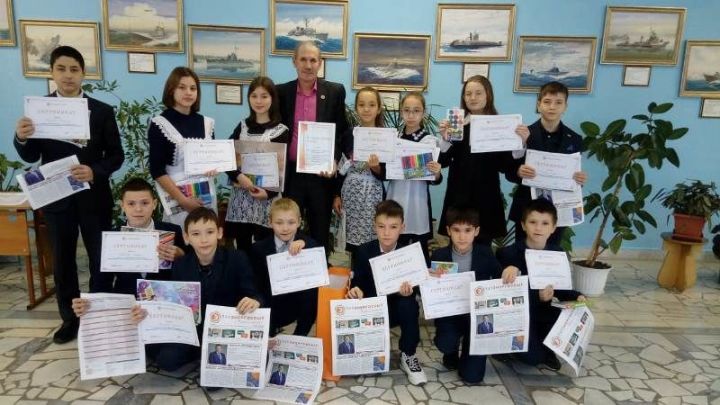 Рисунки учеников Кирбинской школы отмечены республиканскими  сертификатами