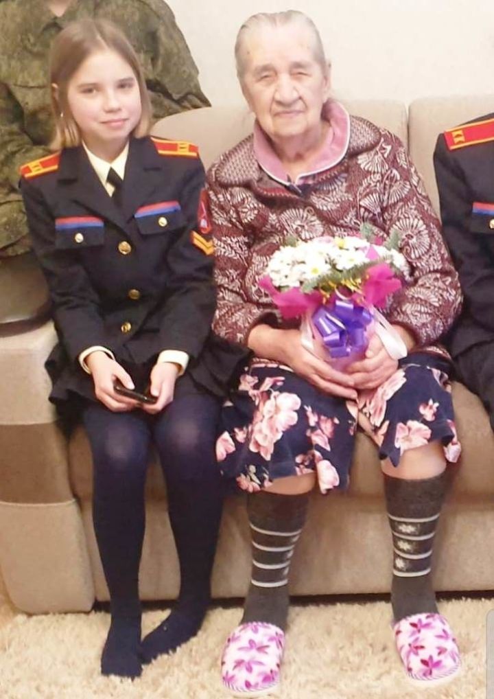 Моя прабабушка, Логинова Татьяна Игнатьевна, с болью вспоминает годы войны