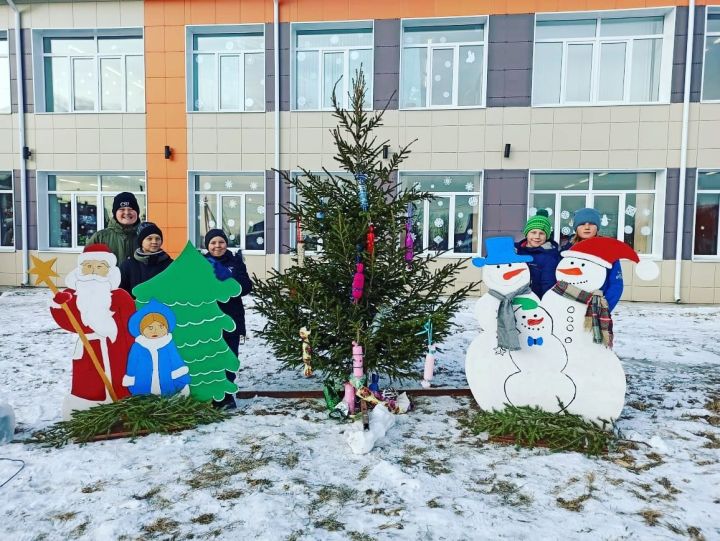 В Лаишевском районе стартует конкурс на лучшее новогоднее праздничное оформление