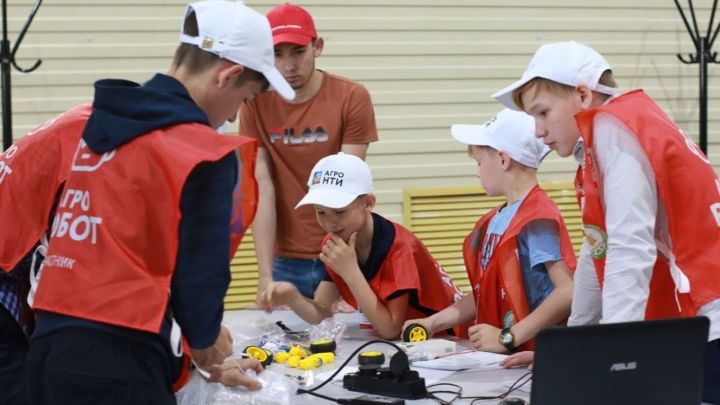 Ученикам сельских школ предлагают стать участниками Всероссийского конкурса «АгроНТИ-2021»