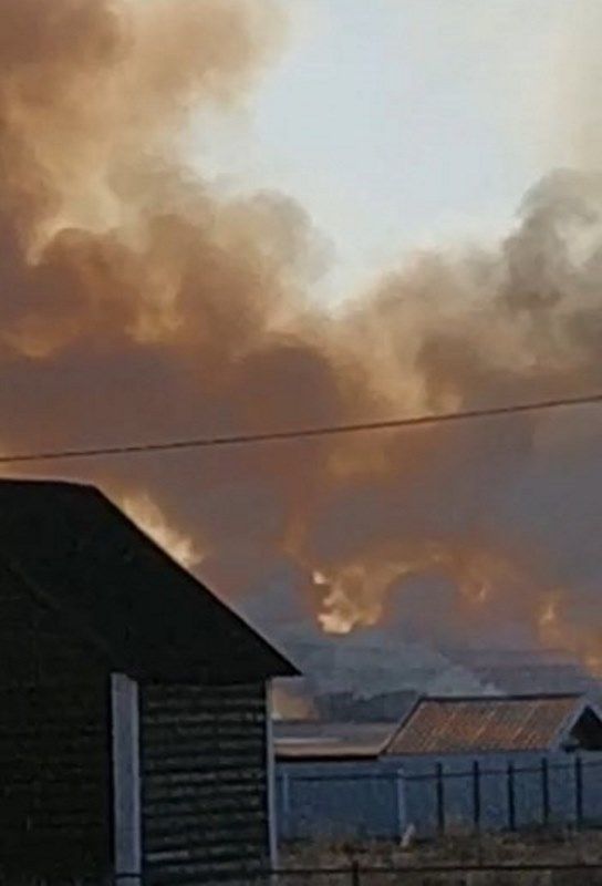 Было видно даже в Атабаево, как горел камыш на побережье Меши