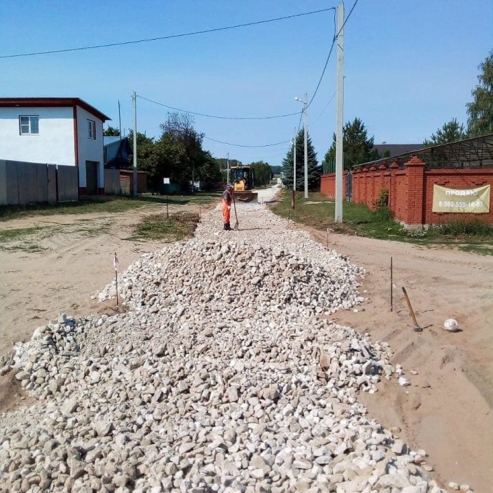 В Тат. Саралах по программе самообложения ремонтируют дорогу