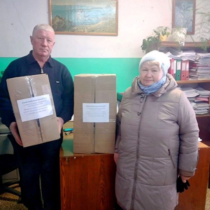 Волонтеры Никольского поселения передали теплые вещи для мобилизованных земляков