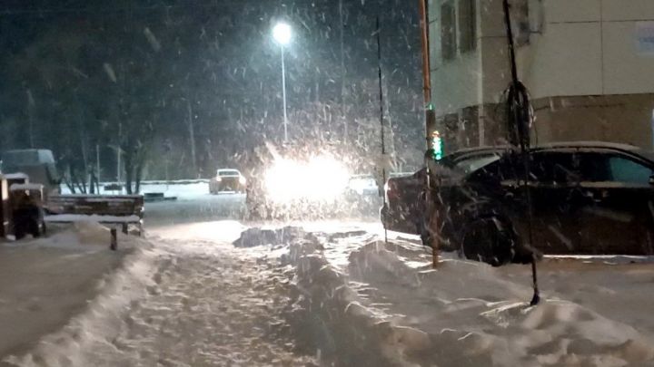 В новогодние дни водителям следует быть осторожнее