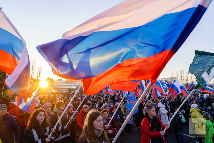 «В поддержку ребят на передовой» в Казани отметили годовщину «Крымской весны»