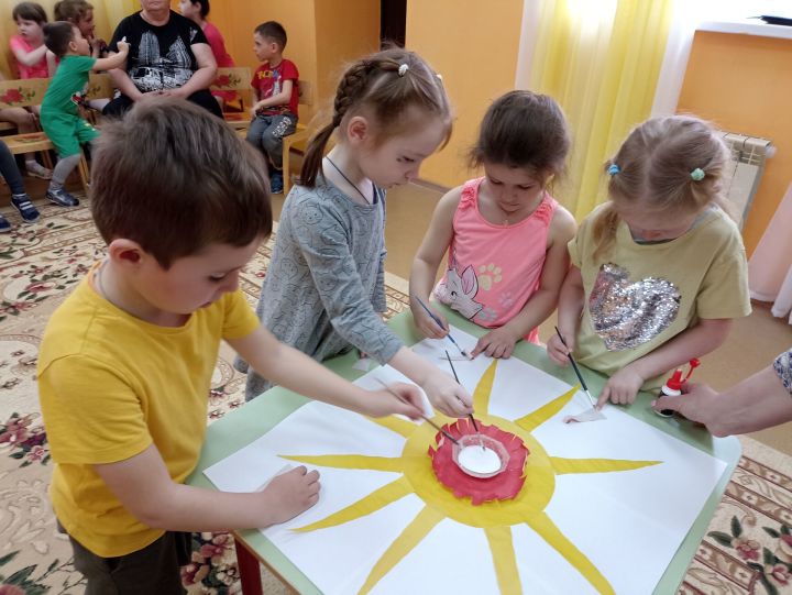 В Рождественском детском саду отметили Международный день солнца