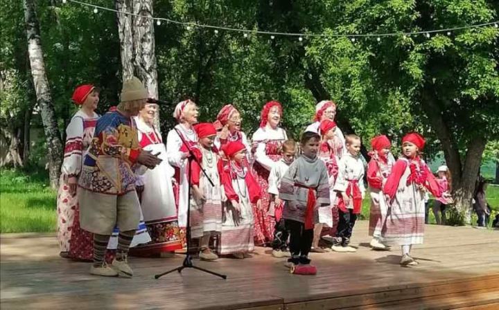 Лаишевский ансамбль «Берегиня» выступил в казанском ДК им. Саид-Галиева