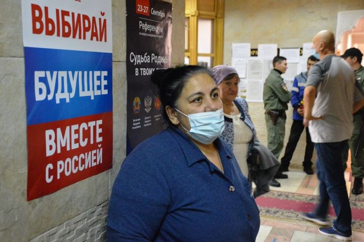В Лаишевском районе люди аплодировали открытию референдума о вхождении в состав Российской Федерации освобожденных территорий
